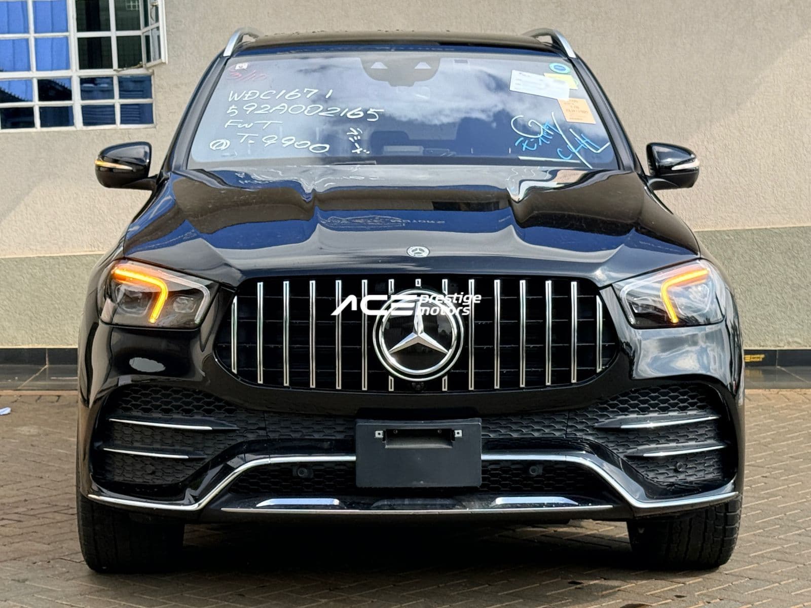 Image of Mercedes-Benz GLE 450 4MATIC YOM - 2019