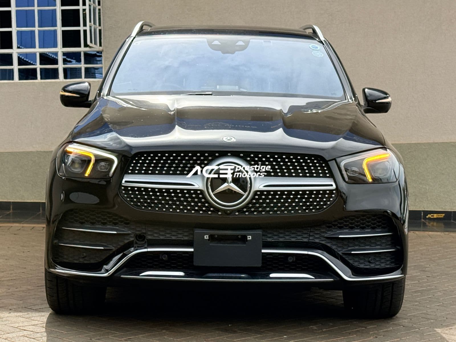 Image of Mercedes-Benz GLE 450 4MATIC YOM - 2019