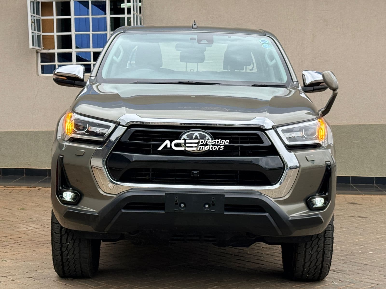 Image of Toyota Hilux YOM - 2021