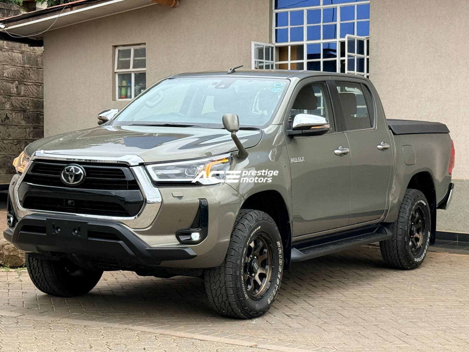 Image of Toyota Hilux YOM - 2021