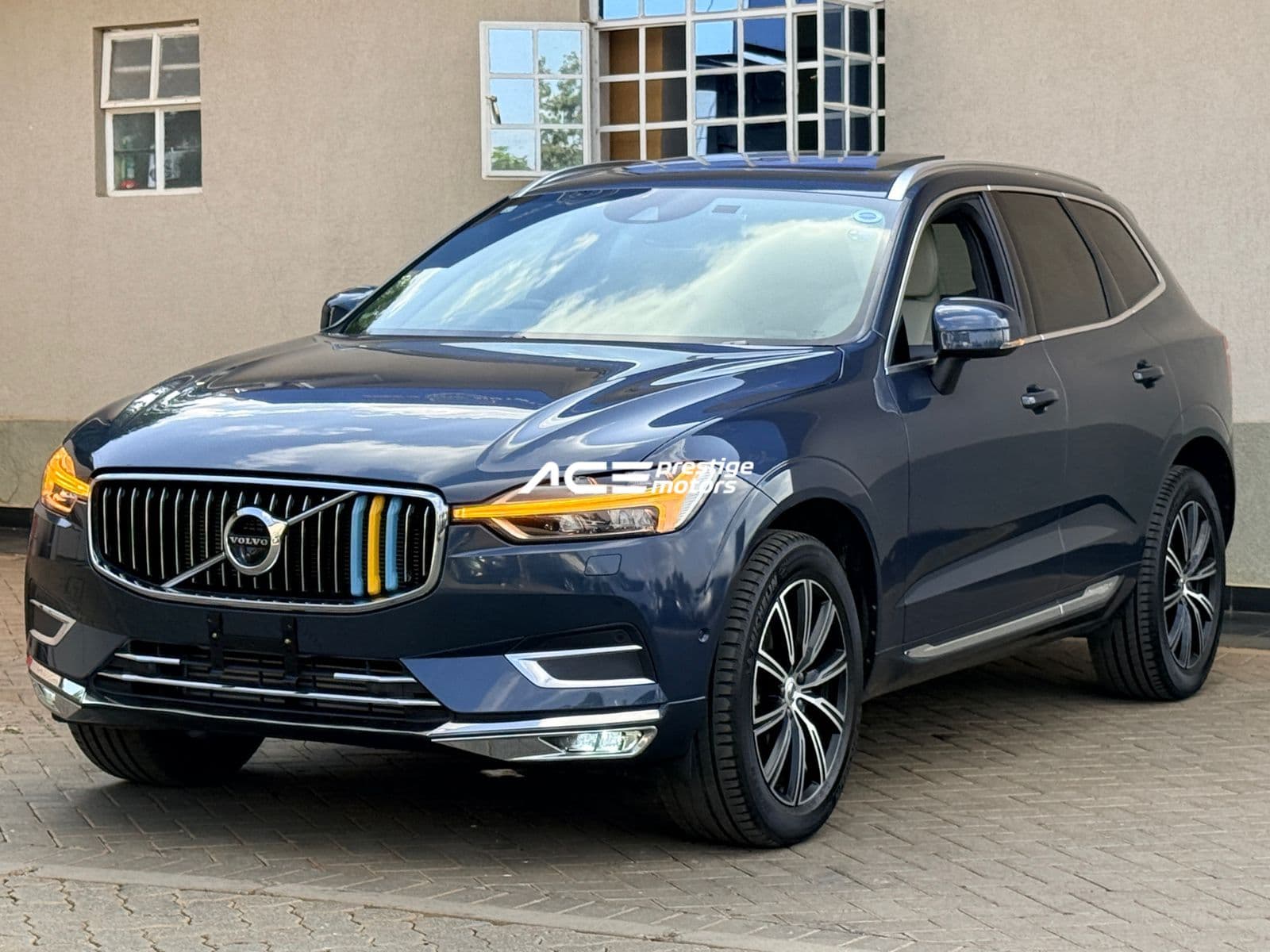 Image of Volvo XC60 T5 YOM - 2019