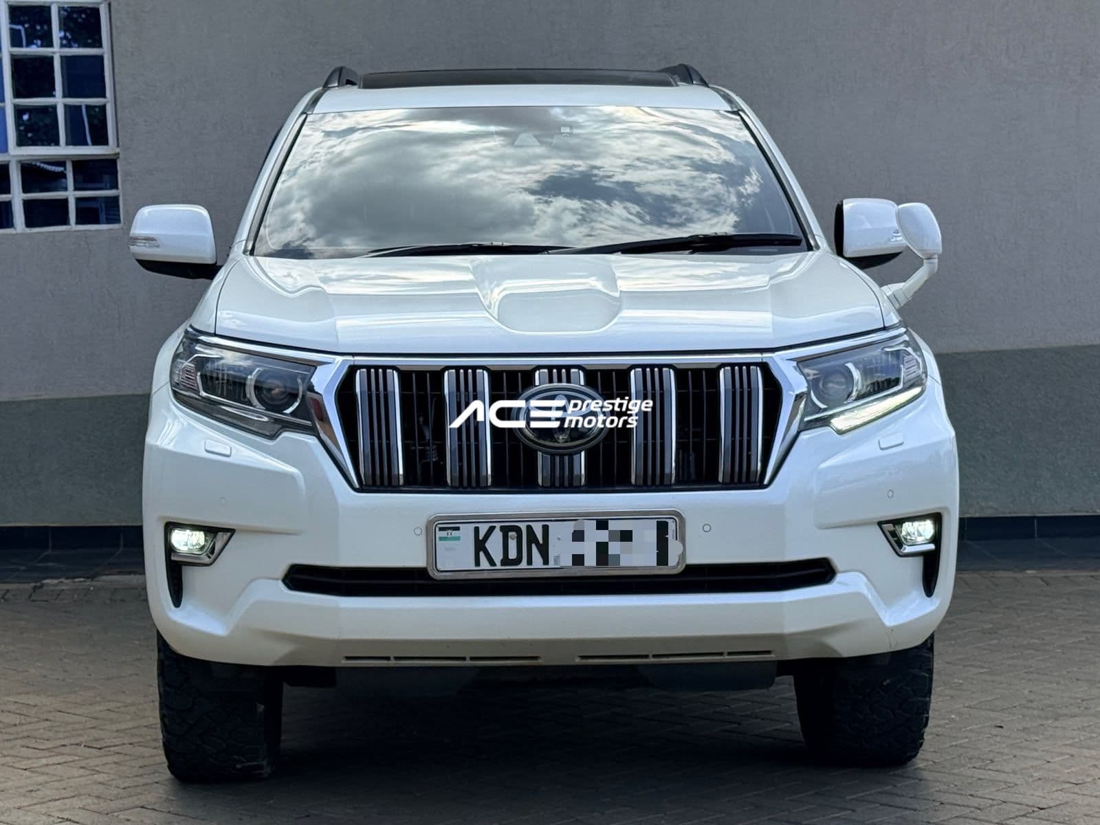 Image of Toyota Land Cruiser Prado TX YOM - 2018