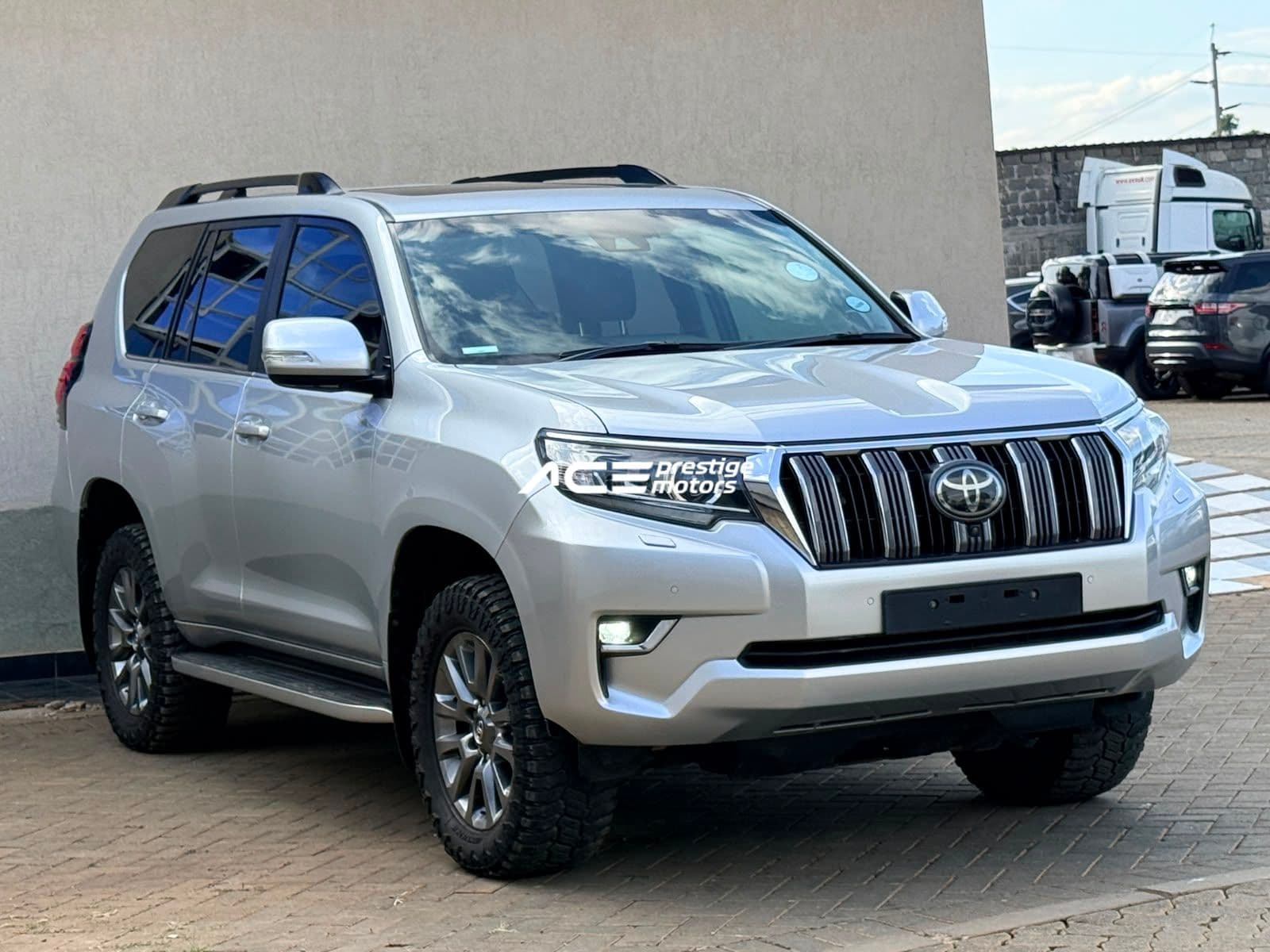 Image of Toyota Land Cruiser Prado VXL YOM - 2019