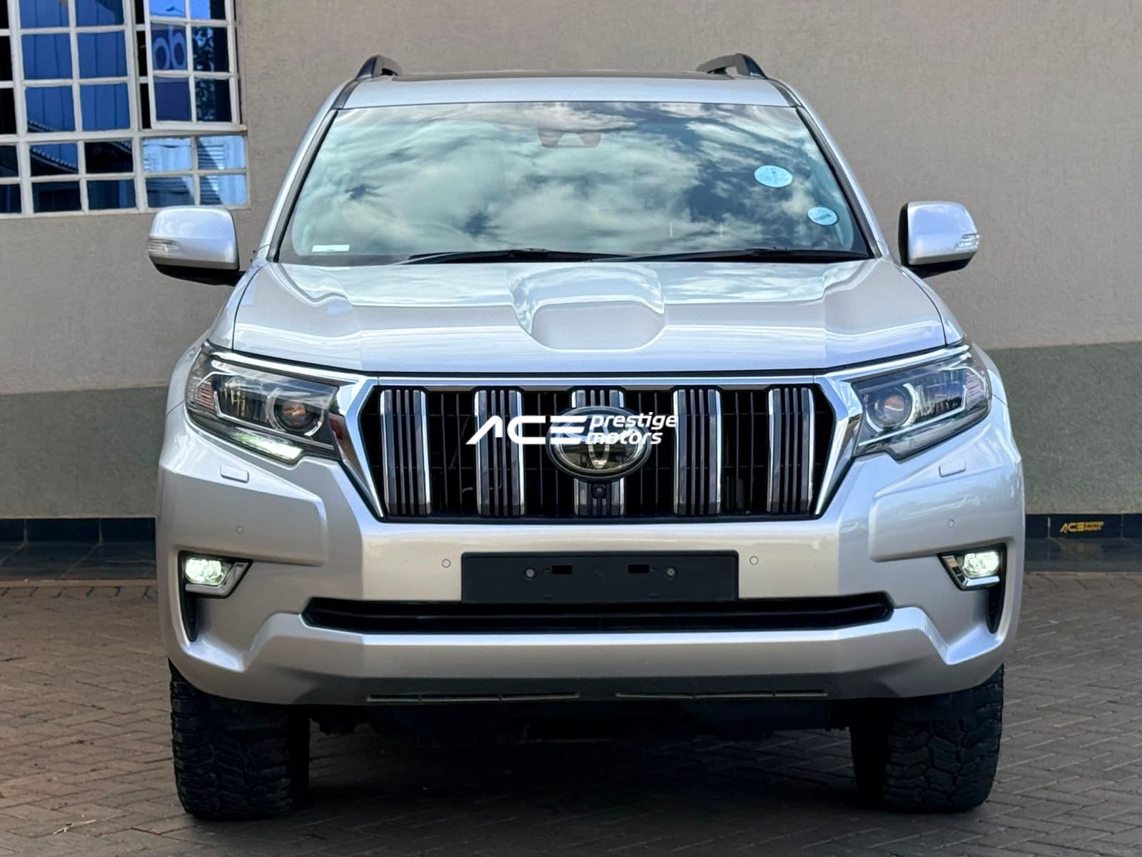 Image of Toyota Land Cruiser Prado VXL YOM - 2019