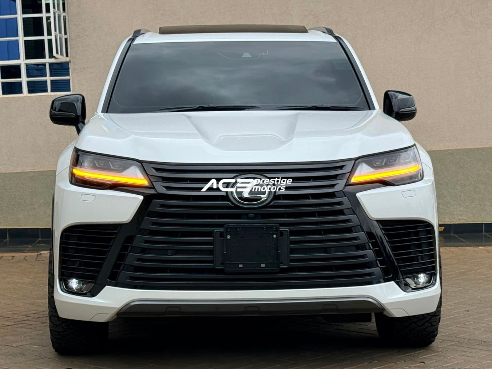 Image of Lexus LX600 YOM - 2022