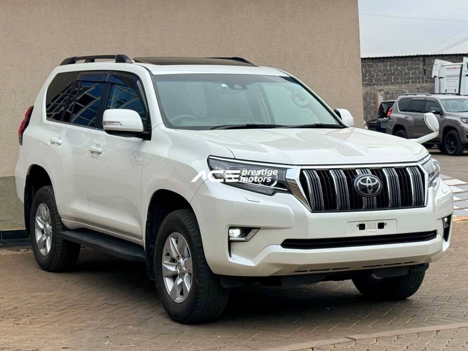 Image of Toyota Land Cruiser Prado TX YOM - 2018