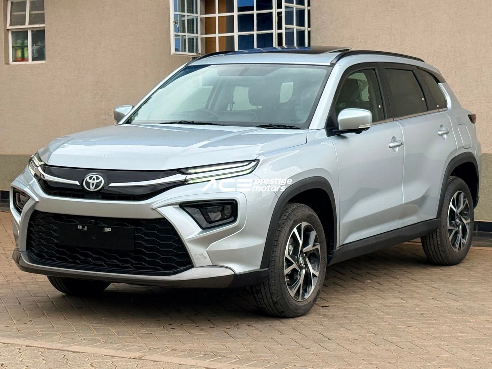 Image of Toyota Urban Cruiser Hyryder YOM - 2025