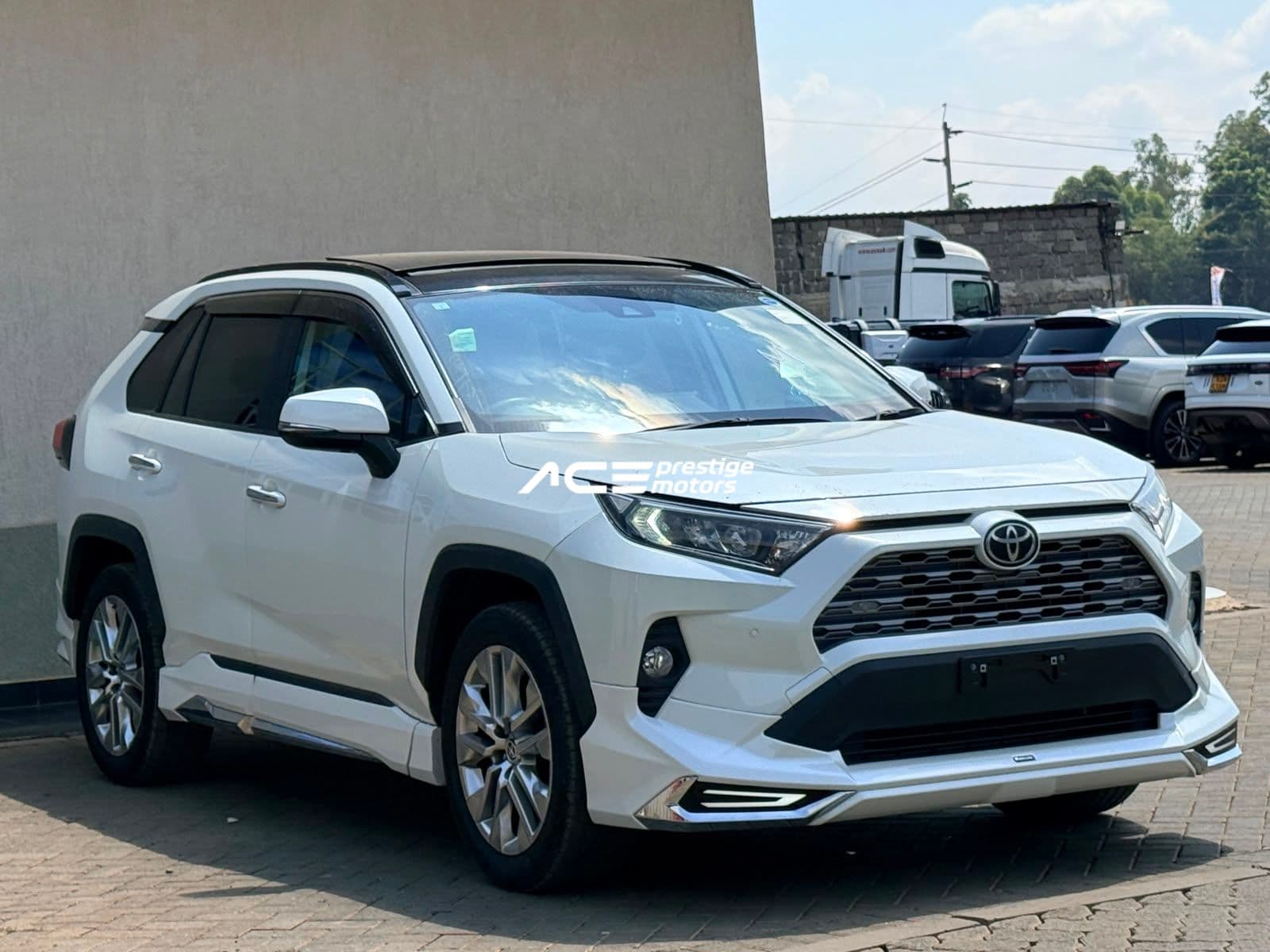 Image of Toyota RAV4 YOM - 2021