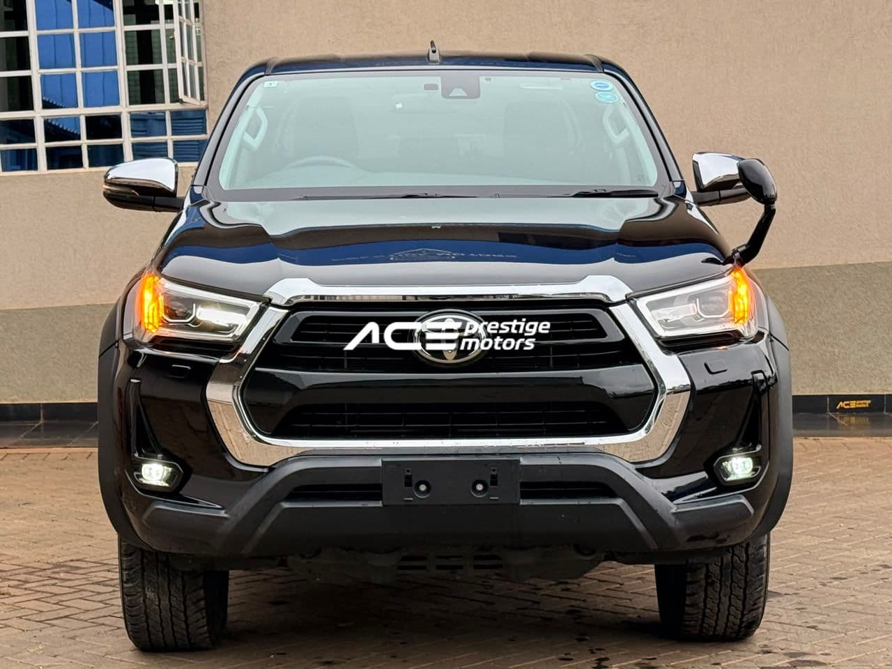 Image of Toyota Hilux YOM - 2021