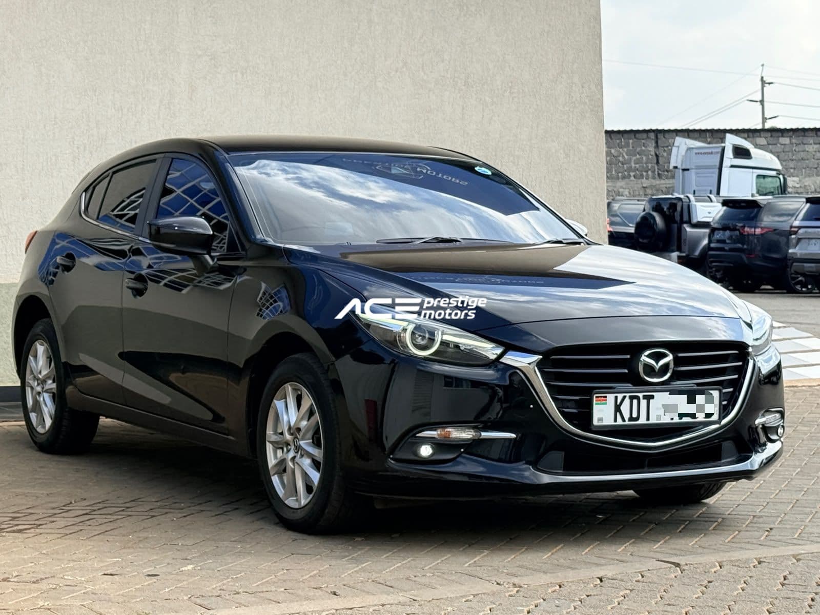 Image of Mazda Axela YOM - 2018
