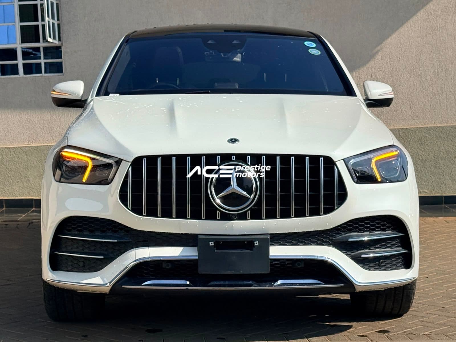 Image of Mercedes-Benz GLE 400d YOM - 2021