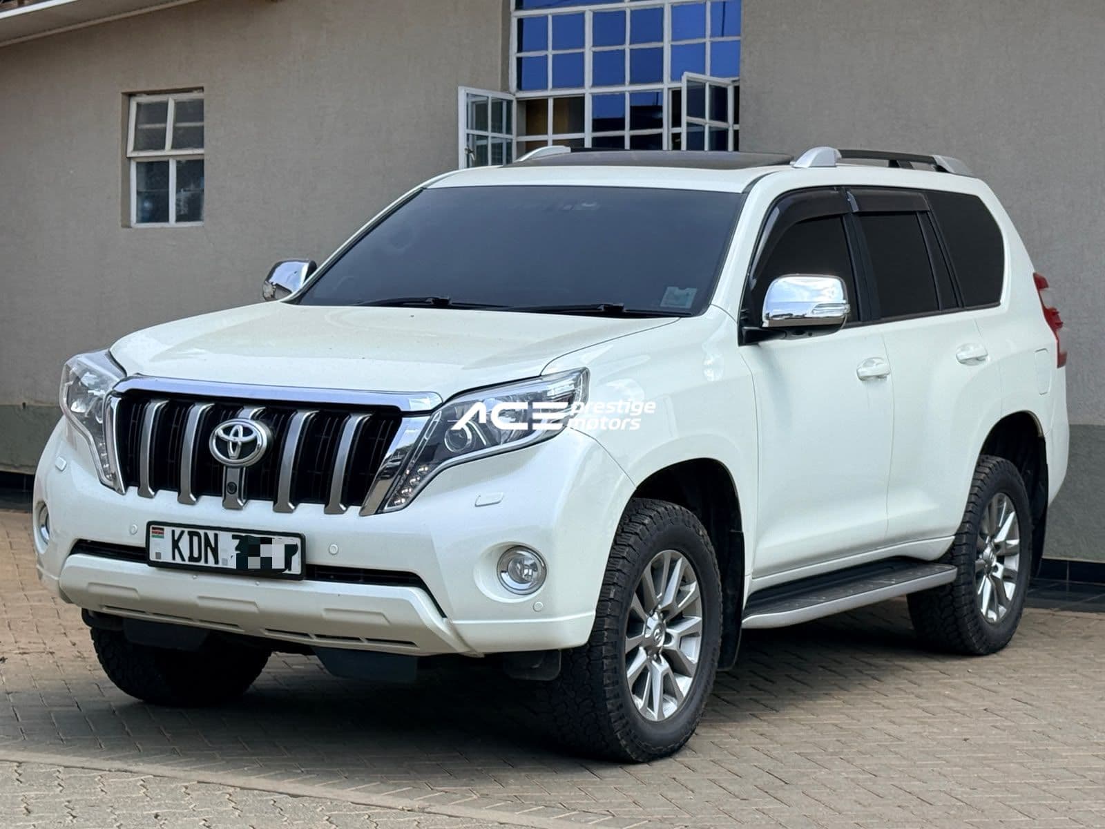 Image of Toyota Land Cruiser Prado TX YOM - 2017