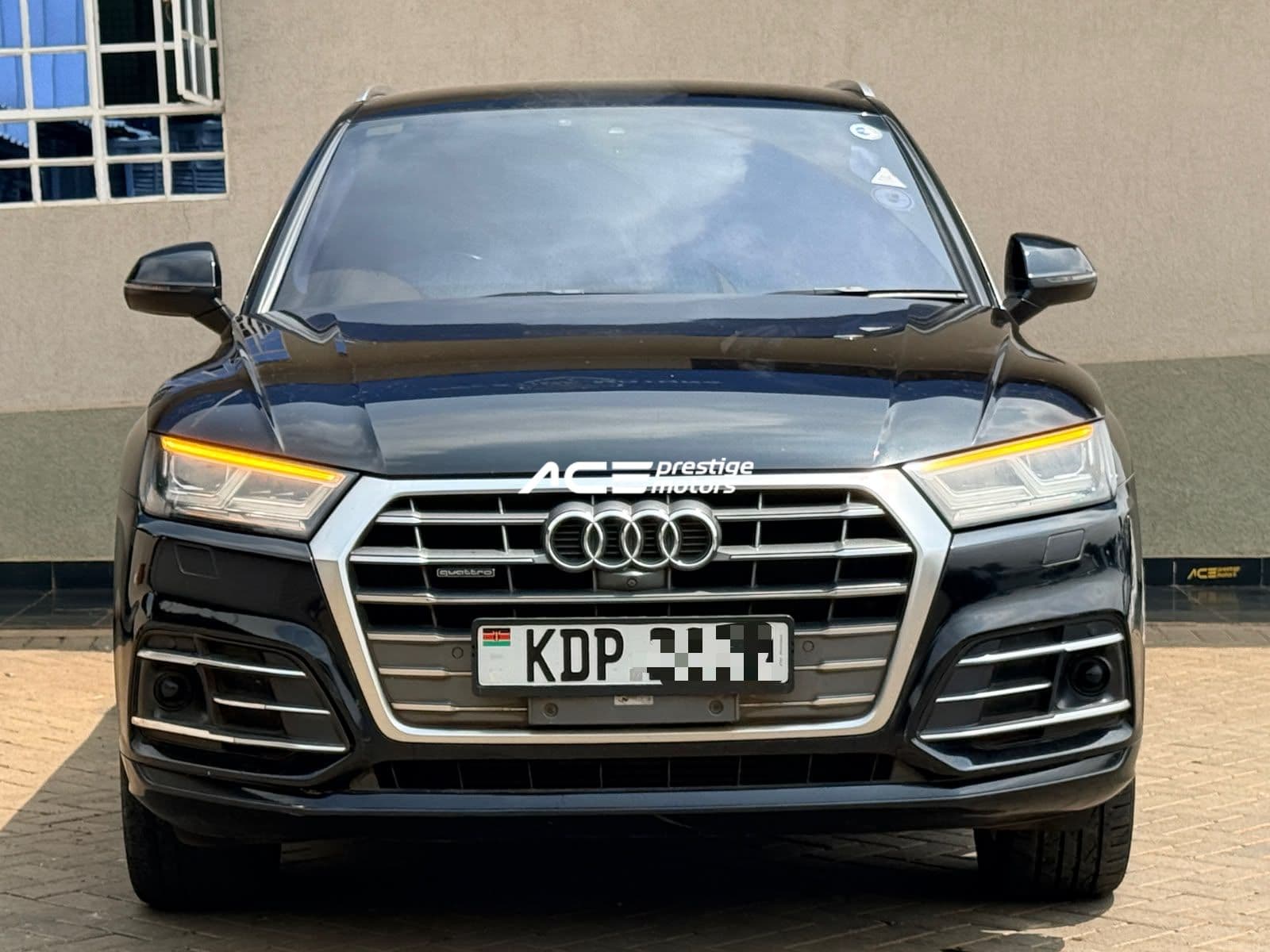 Image of Audi Q5 S line YOM - 2017
