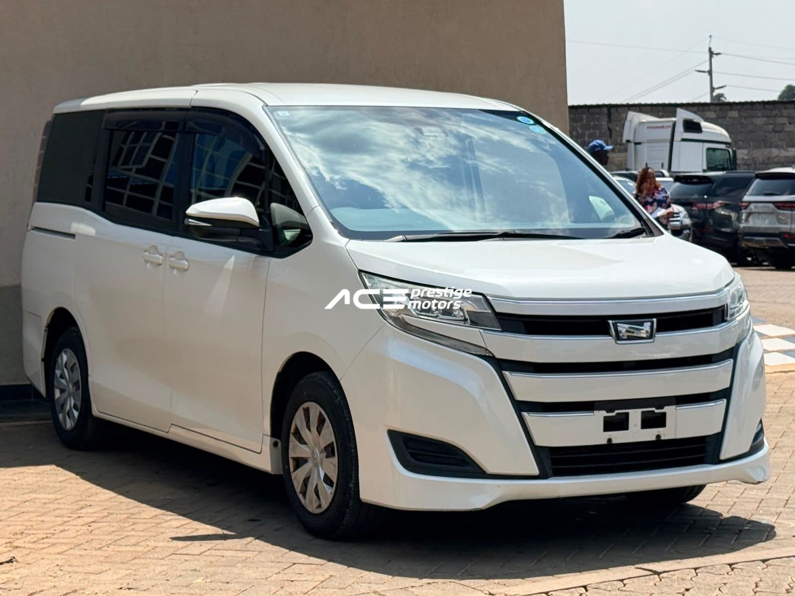 Image of Toyota Noah YOM - 2020