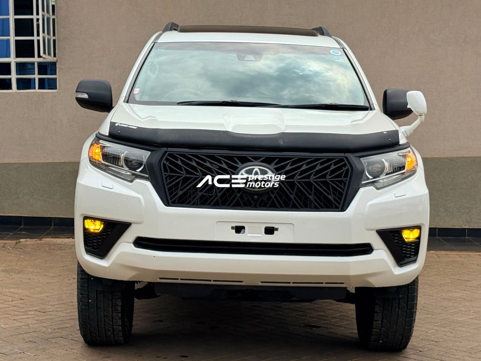 Image of Toyota Land Cruiser Prado TX YOM - 2019