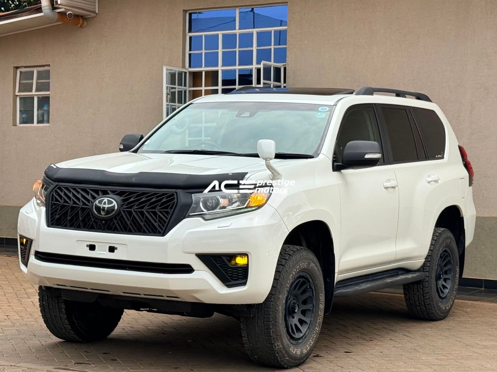 Image of Toyota Land Cruiser Prado TX YOM - 2019