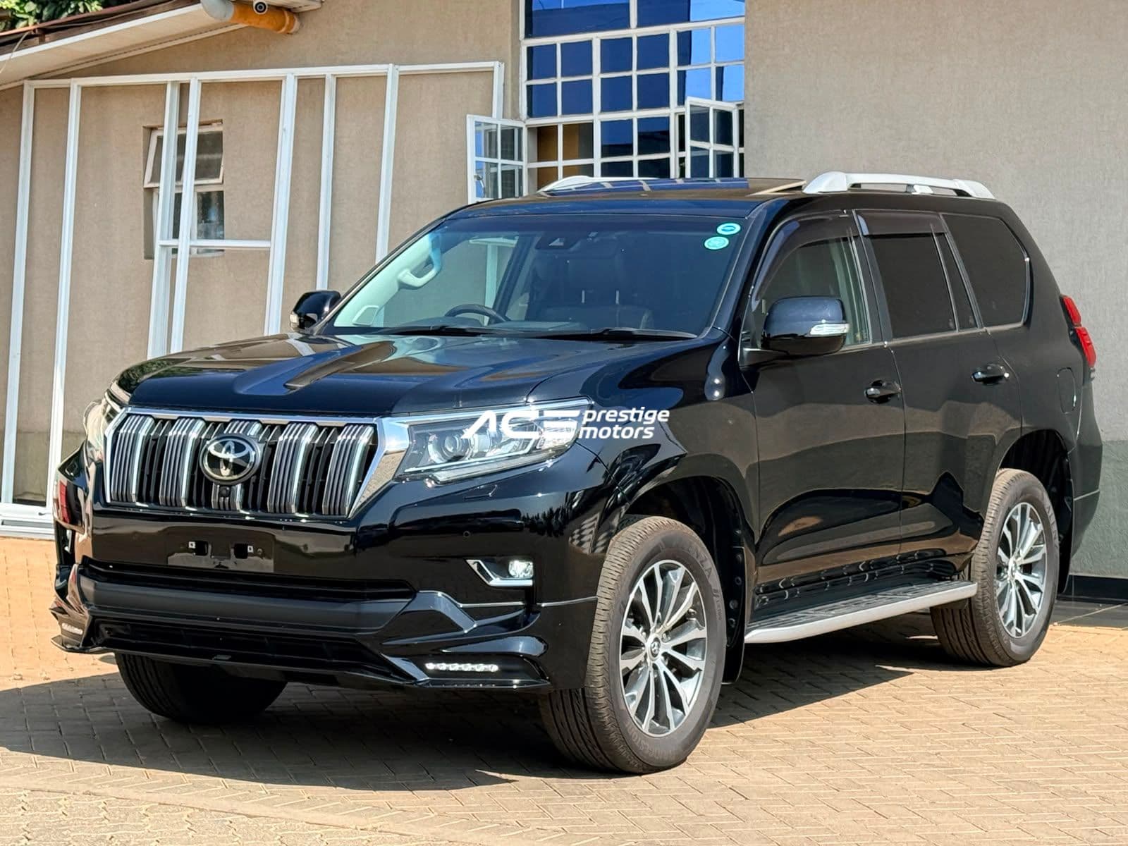 Image of Toyota Land Cruiser Prado TZG YOM - 2020