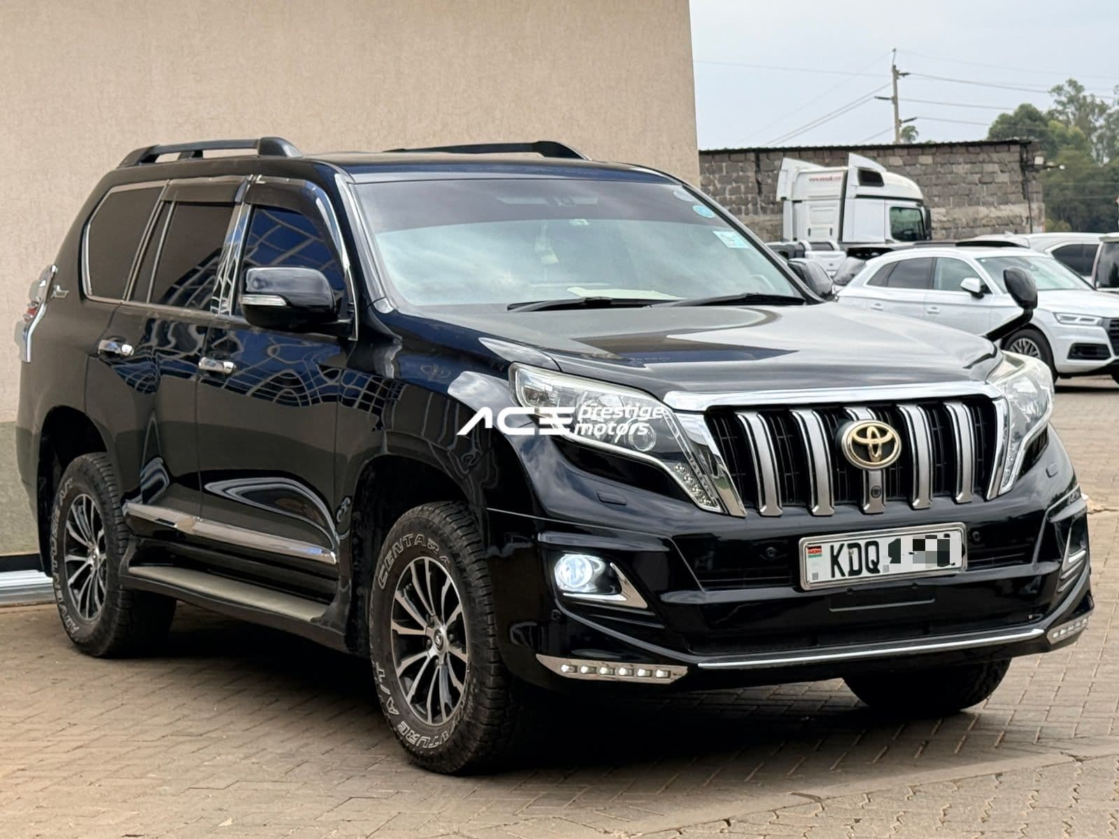 Image of Toyota Land Cruiser Prado TX YOM - 2018