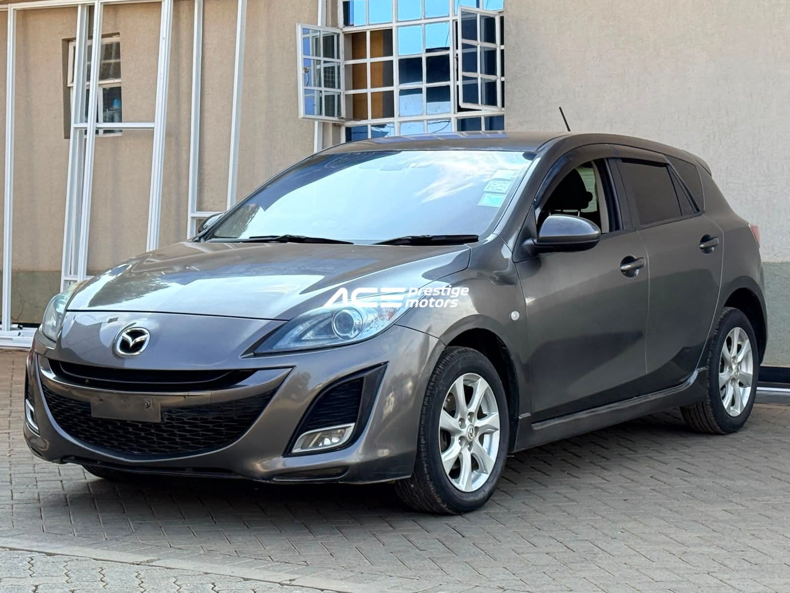 Image of Mazda Axela YOM - 2011