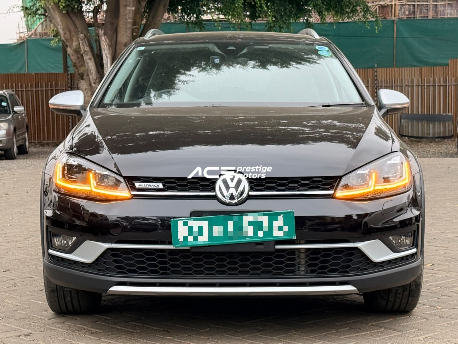Image of Volkswagen Golf Alltrack YOM - 2019