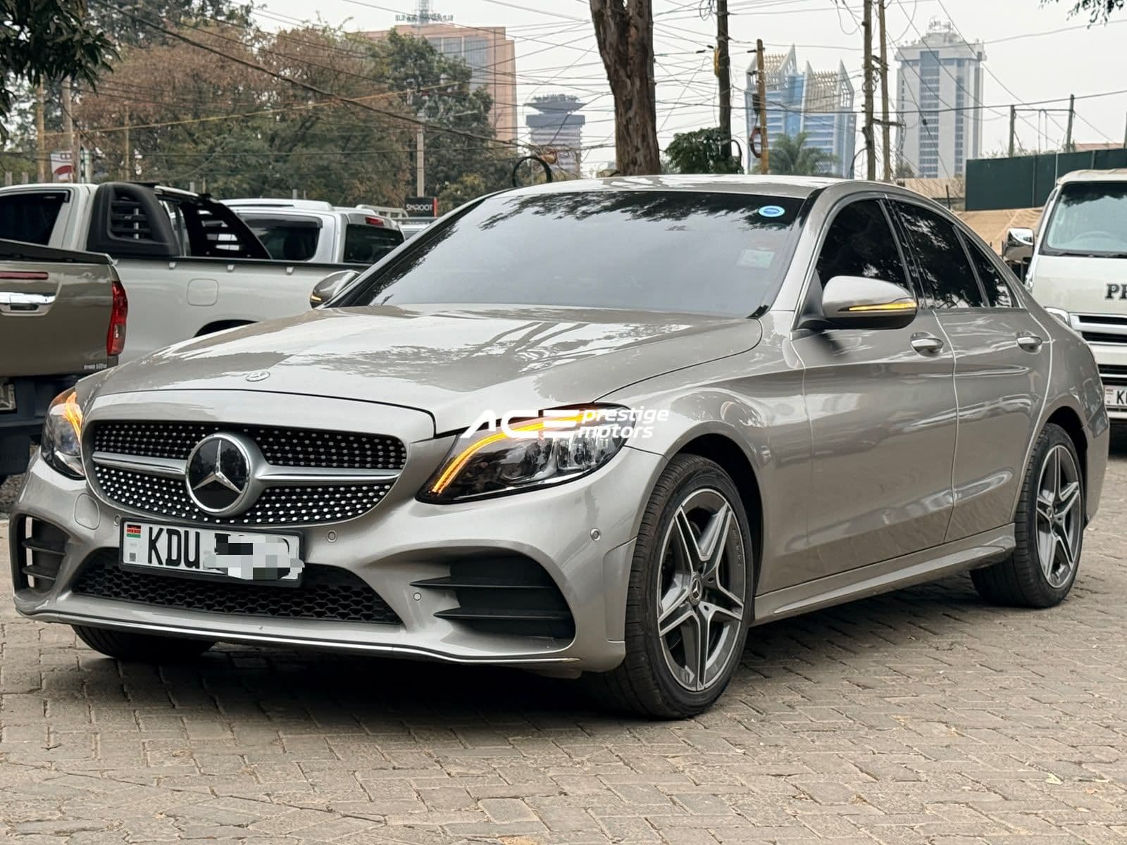 Image of Mercedes-Benz C200 YOM - 2019