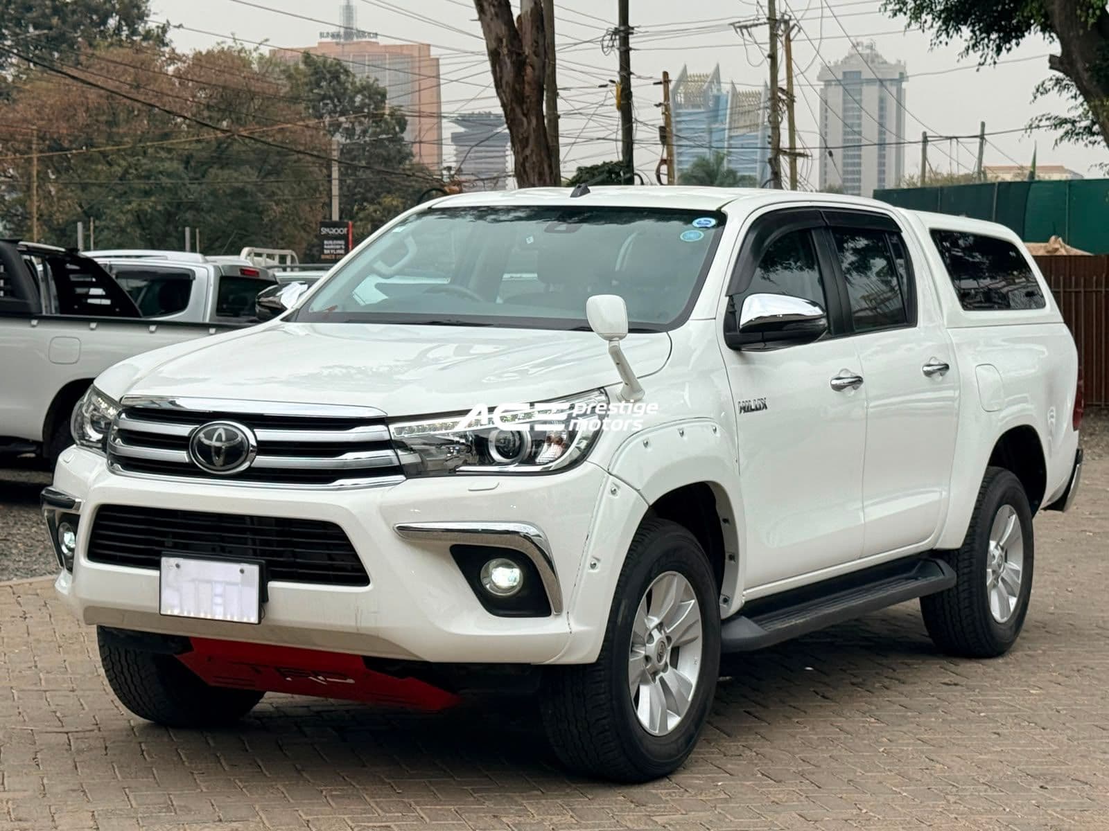 Image of Toyota Hilux TRD YOM - 2019