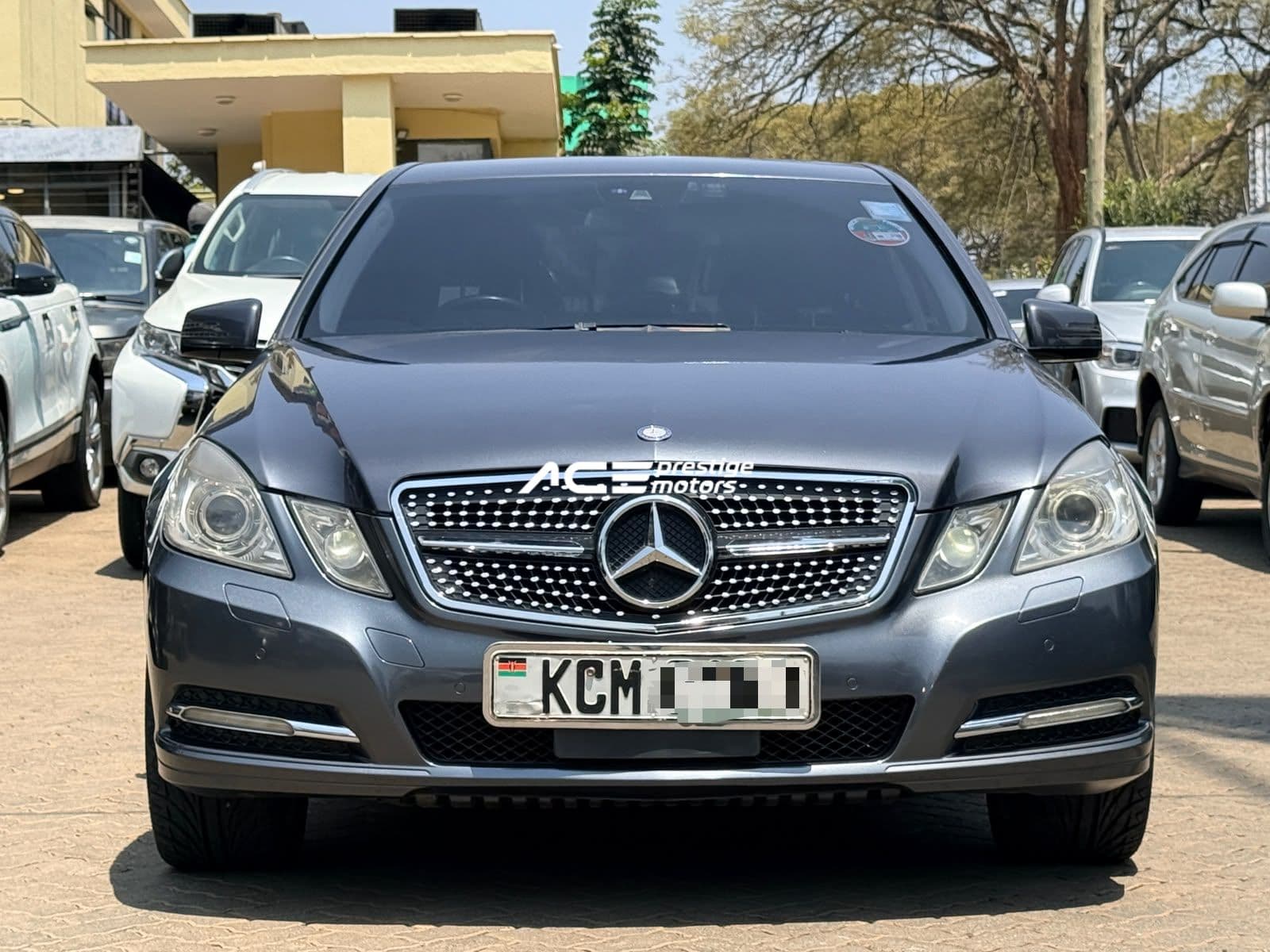 Image of Mercedes E300 YOM - 2009
