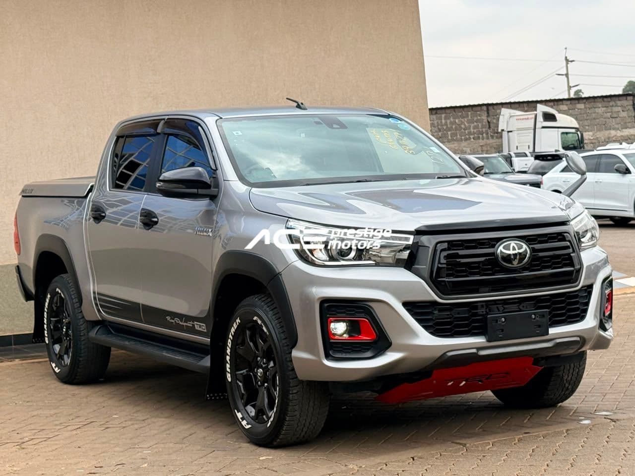 Image of Toyota Hilux TRD YOM - 2019