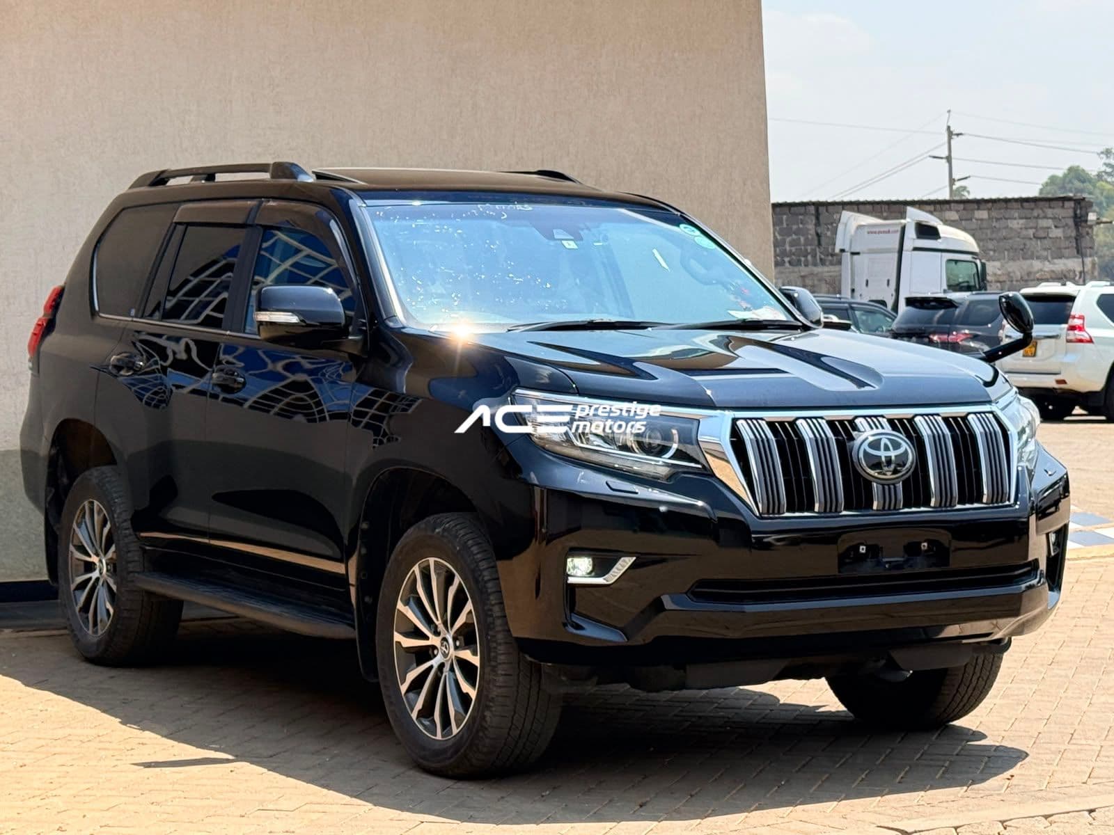 Image of Toyota Land Cruiser Prado TX YOM - 2020