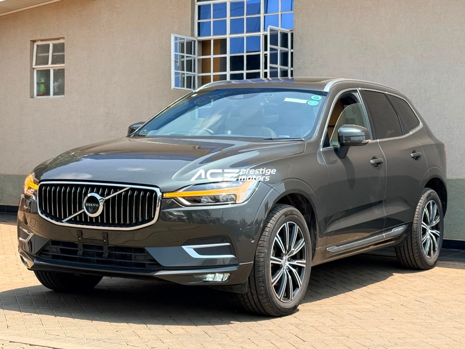 Image of Volvo XC60 B5 YOM - 2020