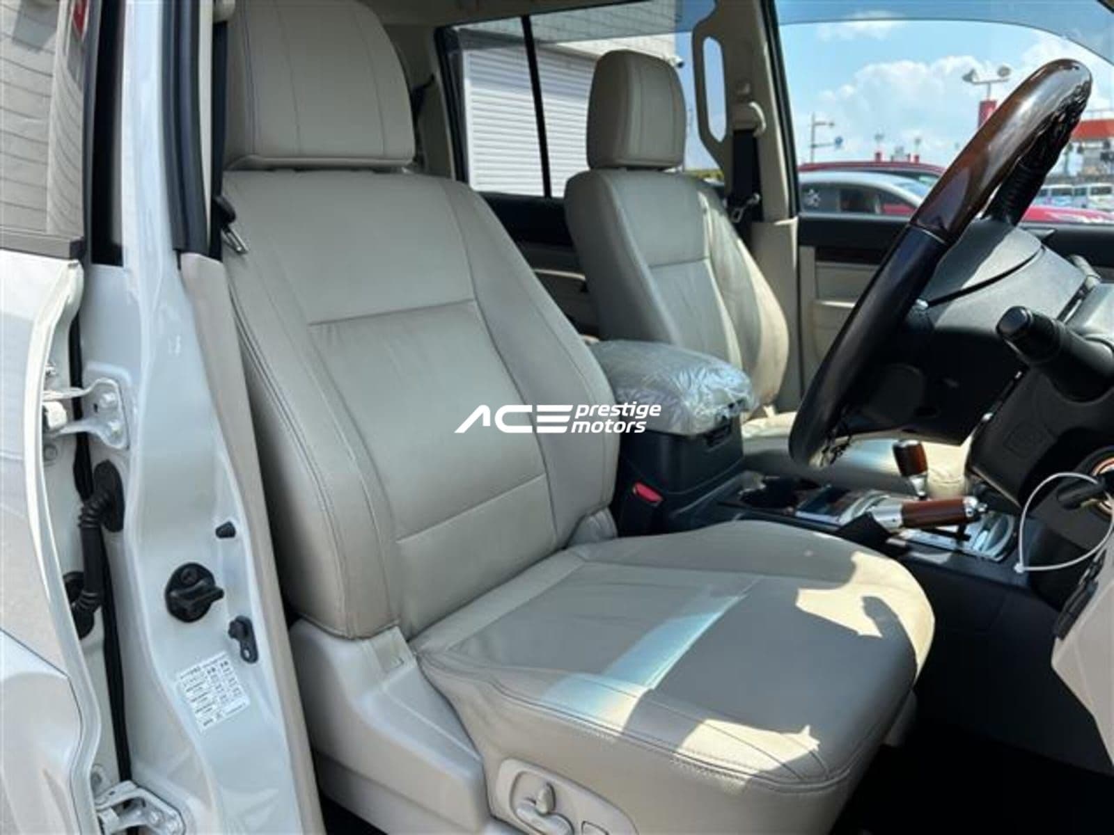 Image of Mitsubishi Pajero  YOM - 2019