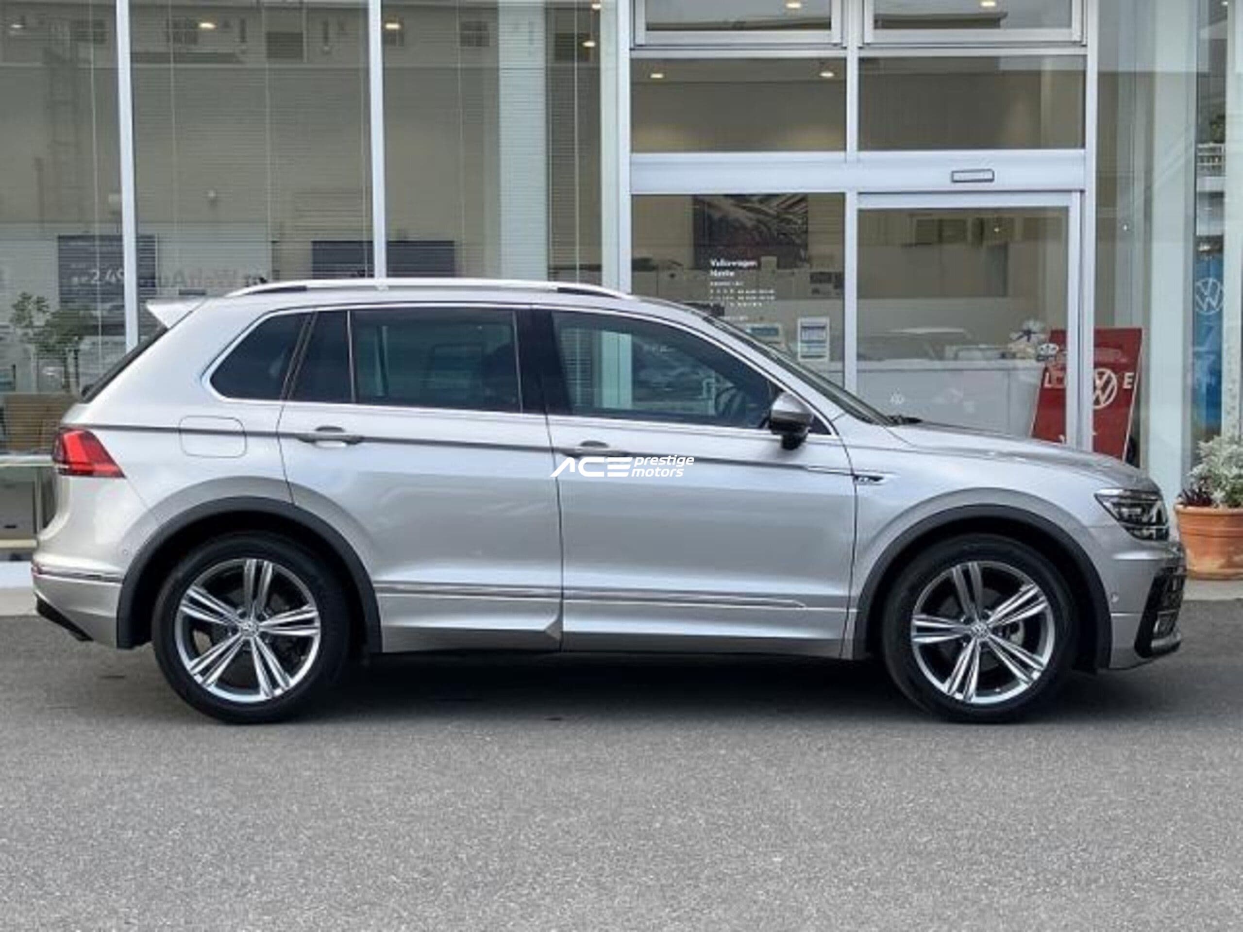 Image of Volkswagen Tiguan YOM - 2020