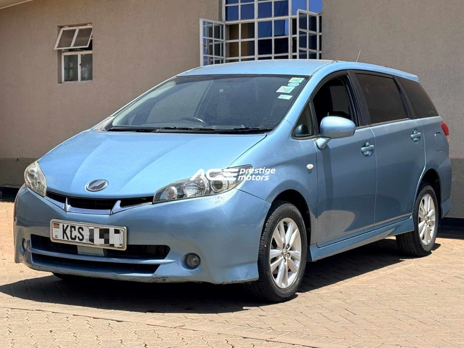 Image of Toyota Wish YOM - 2011