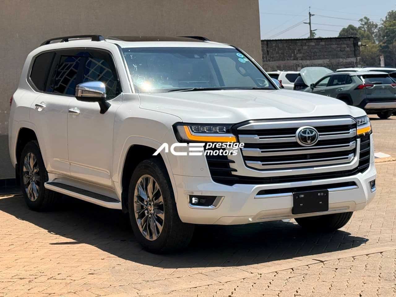 Image of Toyota Land Cruiser LC300 YOM - 2023