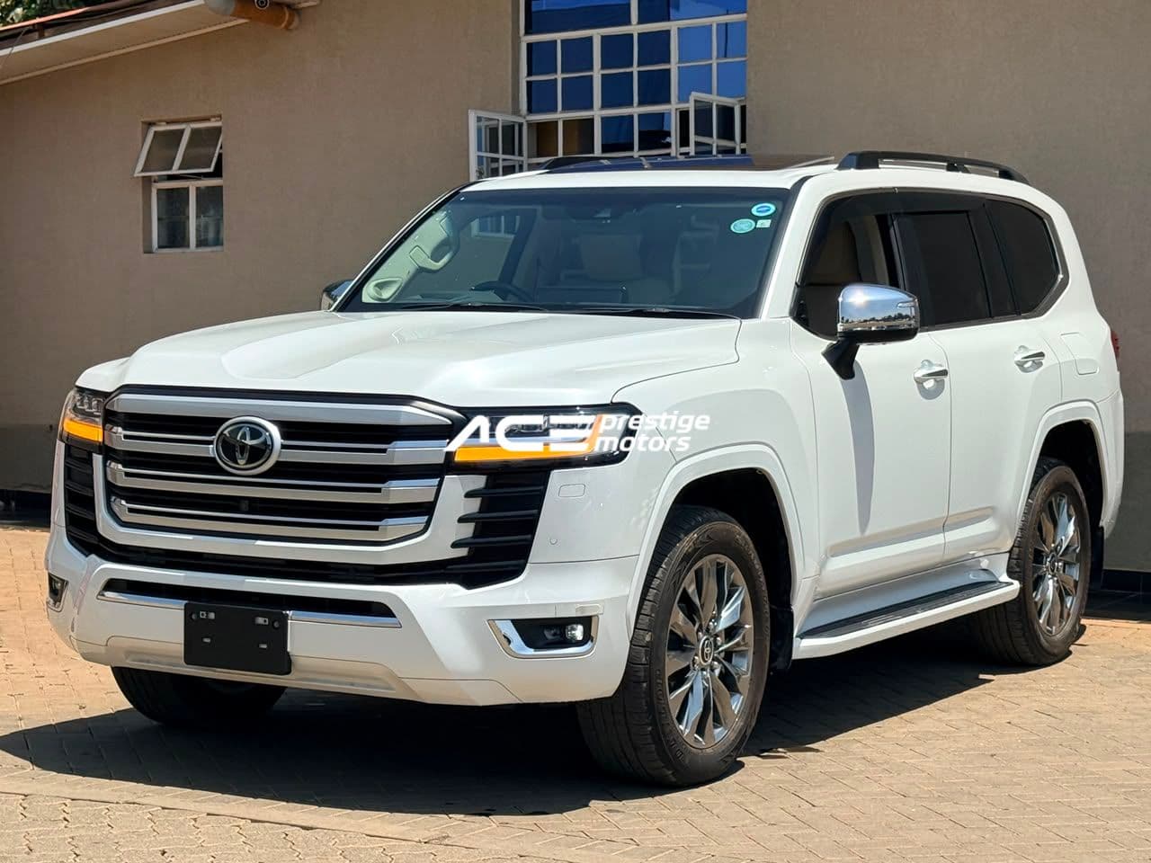 Image of Toyota Land Cruiser LC300 YOM - 2023