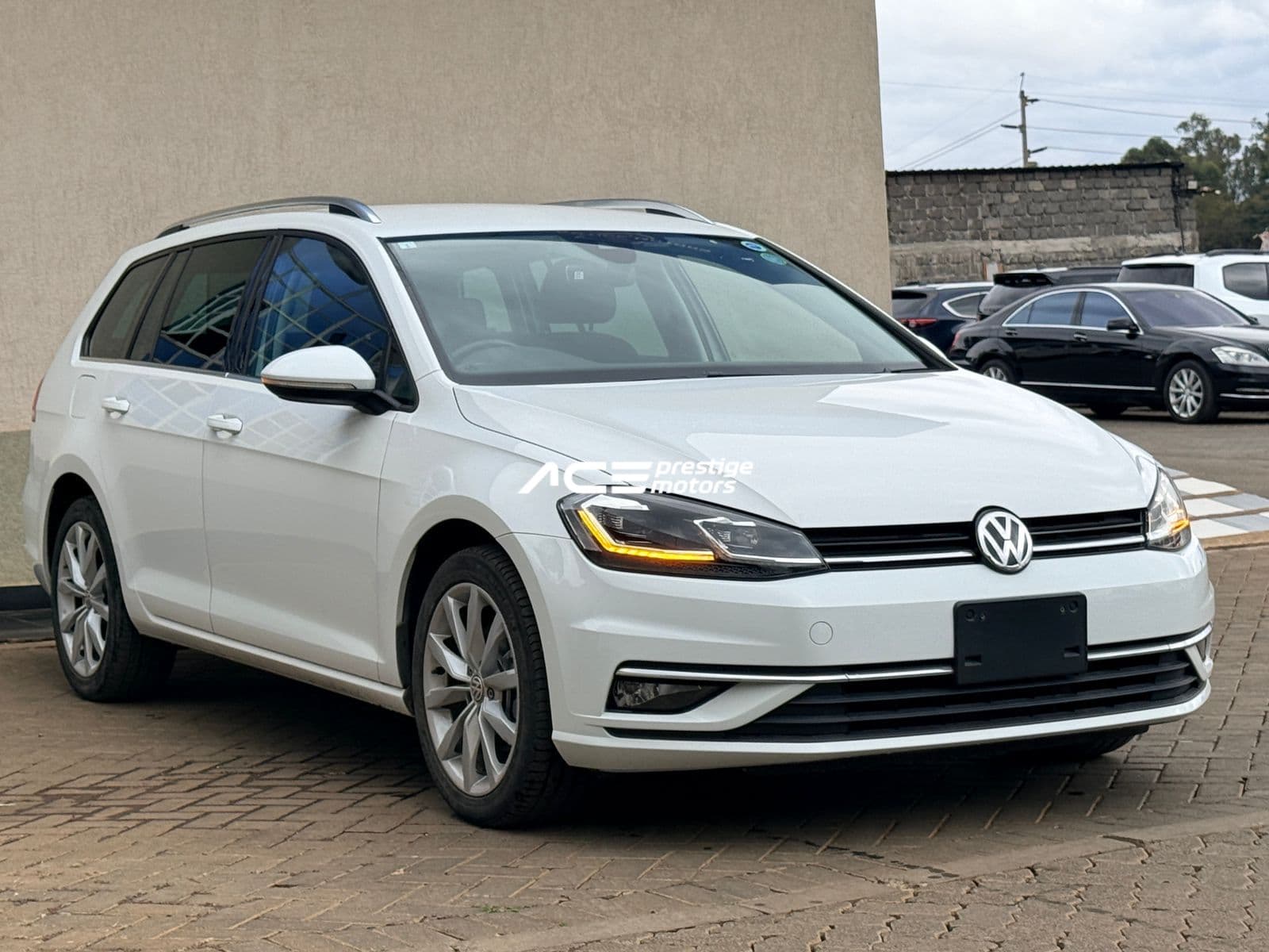 Image of Volkswagen Golf Variant  TSI YOM - 2019