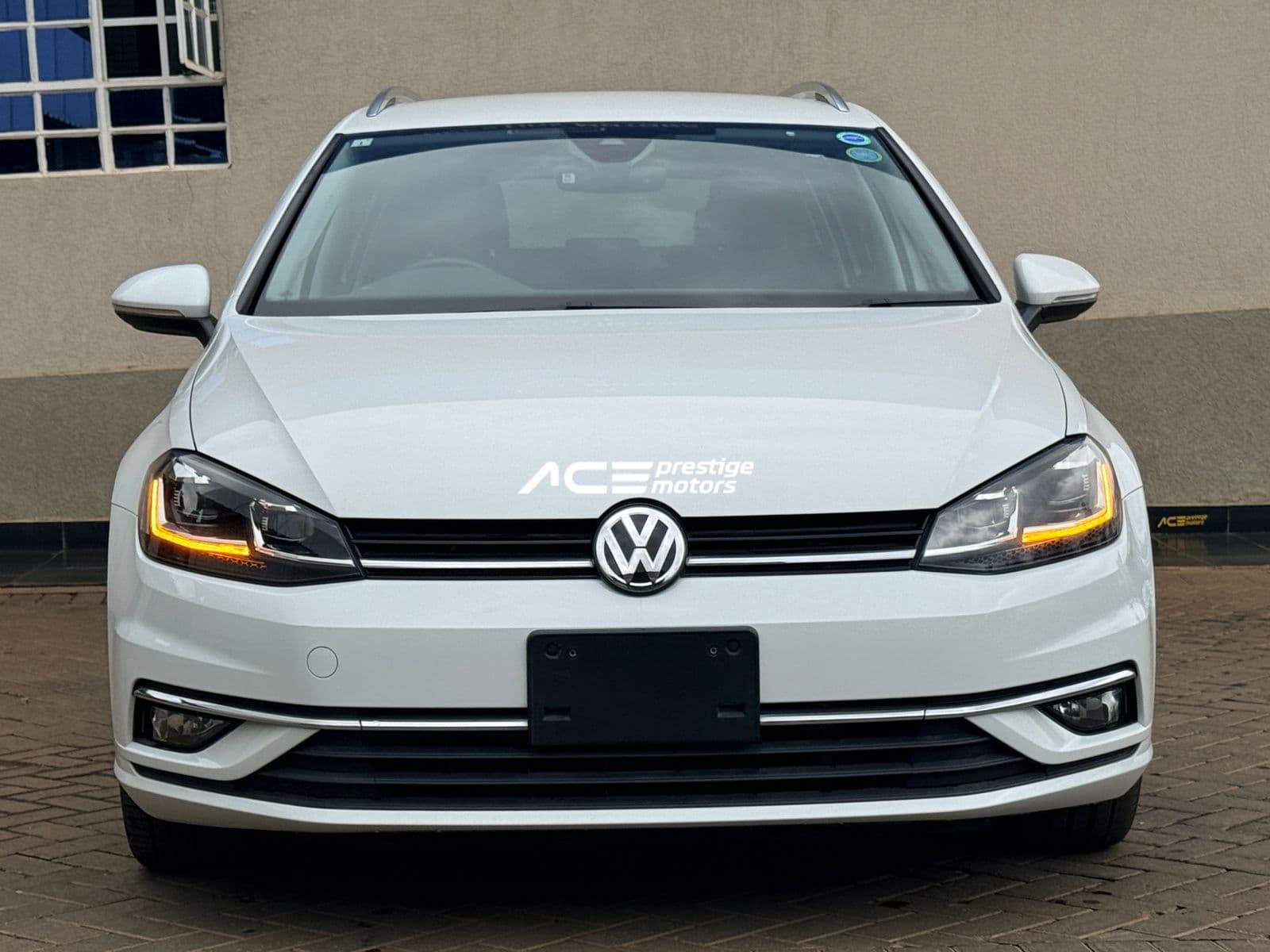 Image of Volkswagen Golf Variant  TSI YOM - 2019