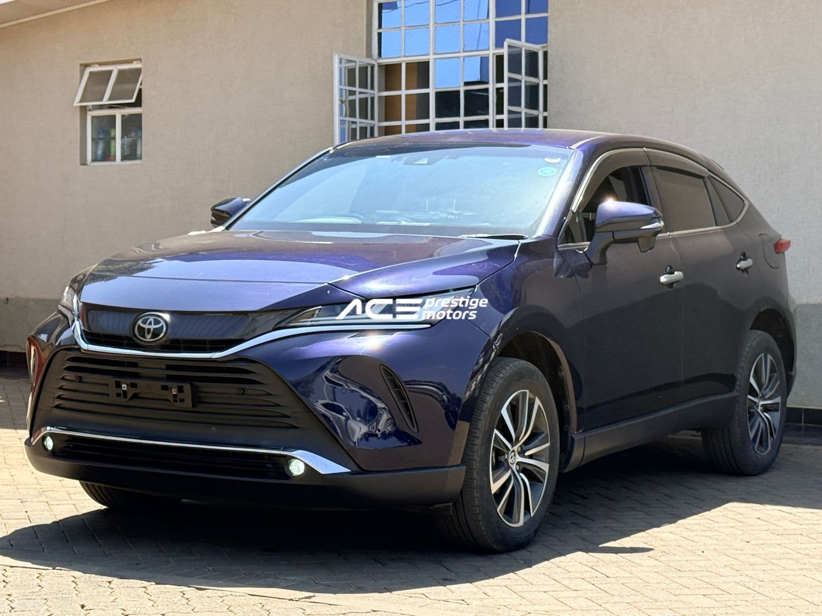 Image of Toyota Harrier YOM - 2020
