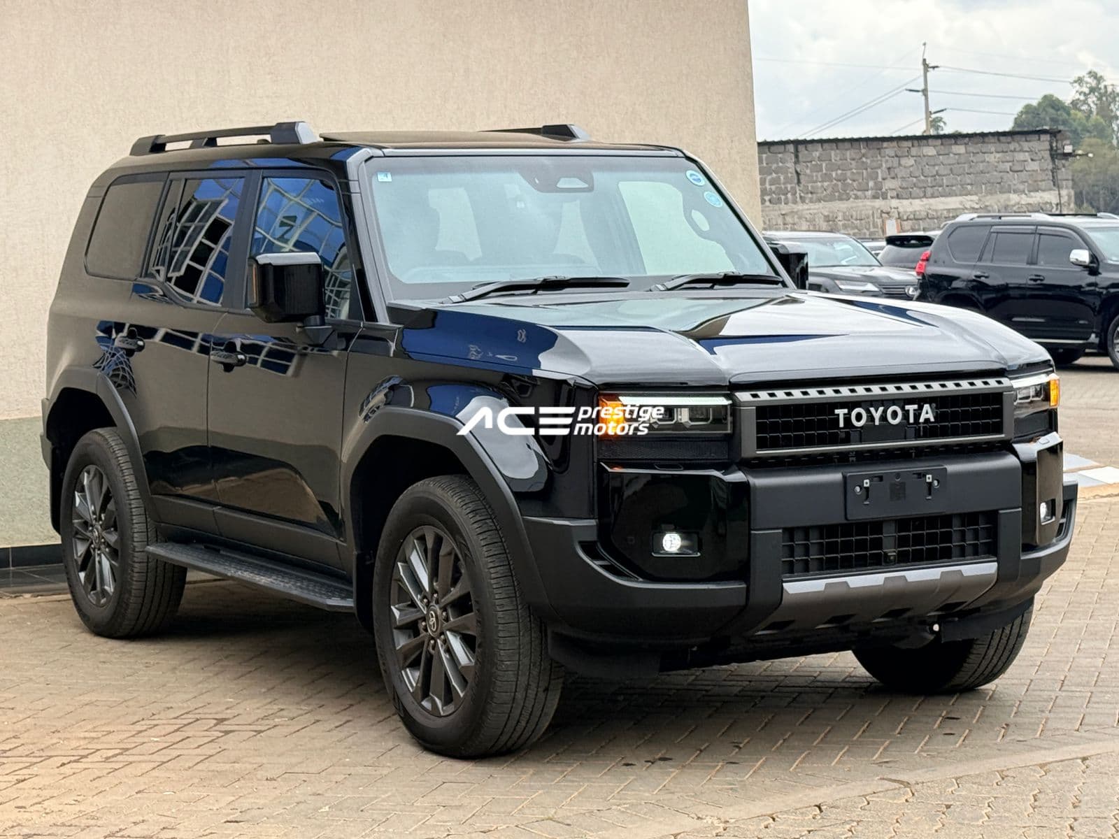 Image of Toyota Land Cruiser Prado J250 YOM - 2025