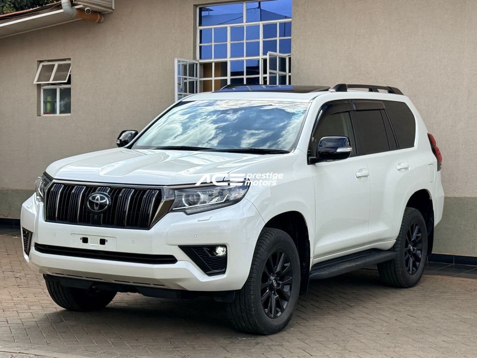 Image of Toyota Land Cruiser Prado TXL YOM - 2022
