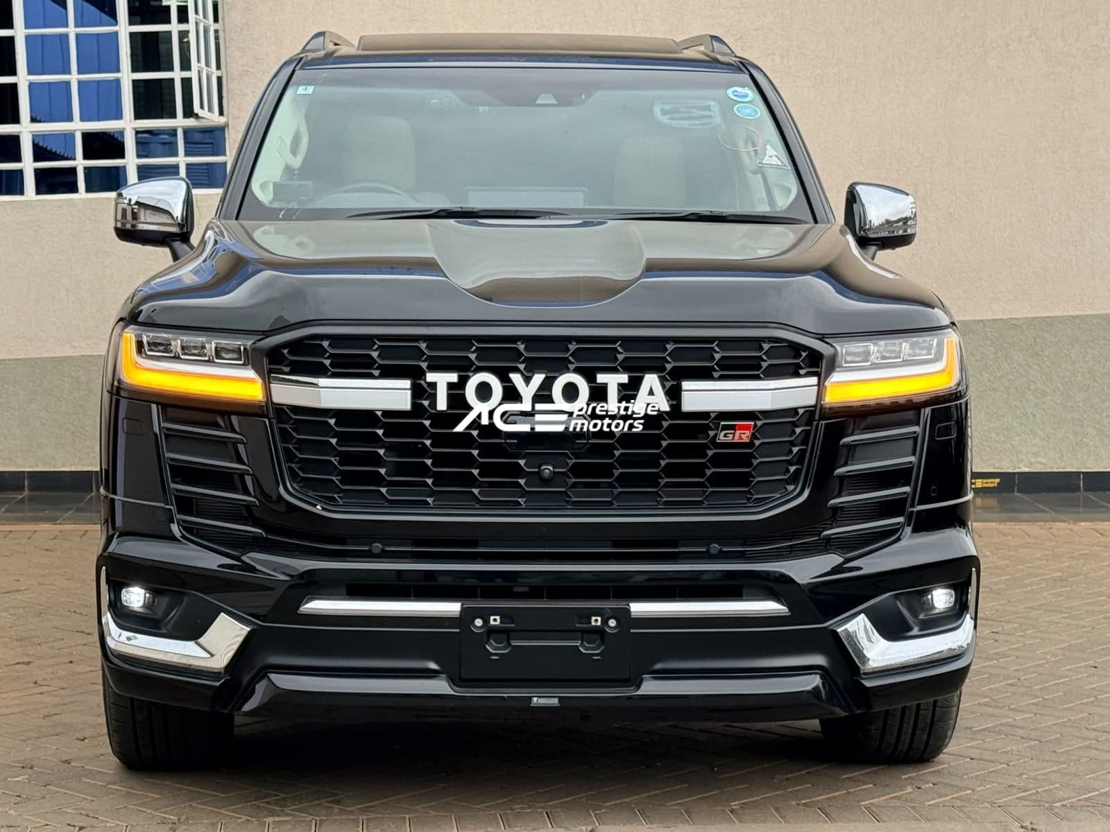 Image of Toyota Land Cruiser LC300 GR Sport YOM - 2022