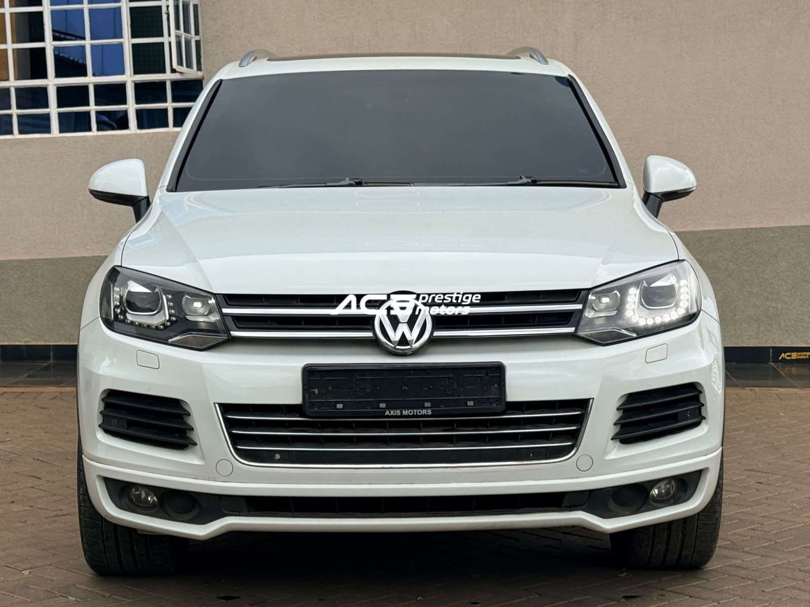 Image of Volkswagen Touareg TDI YOM - 2014