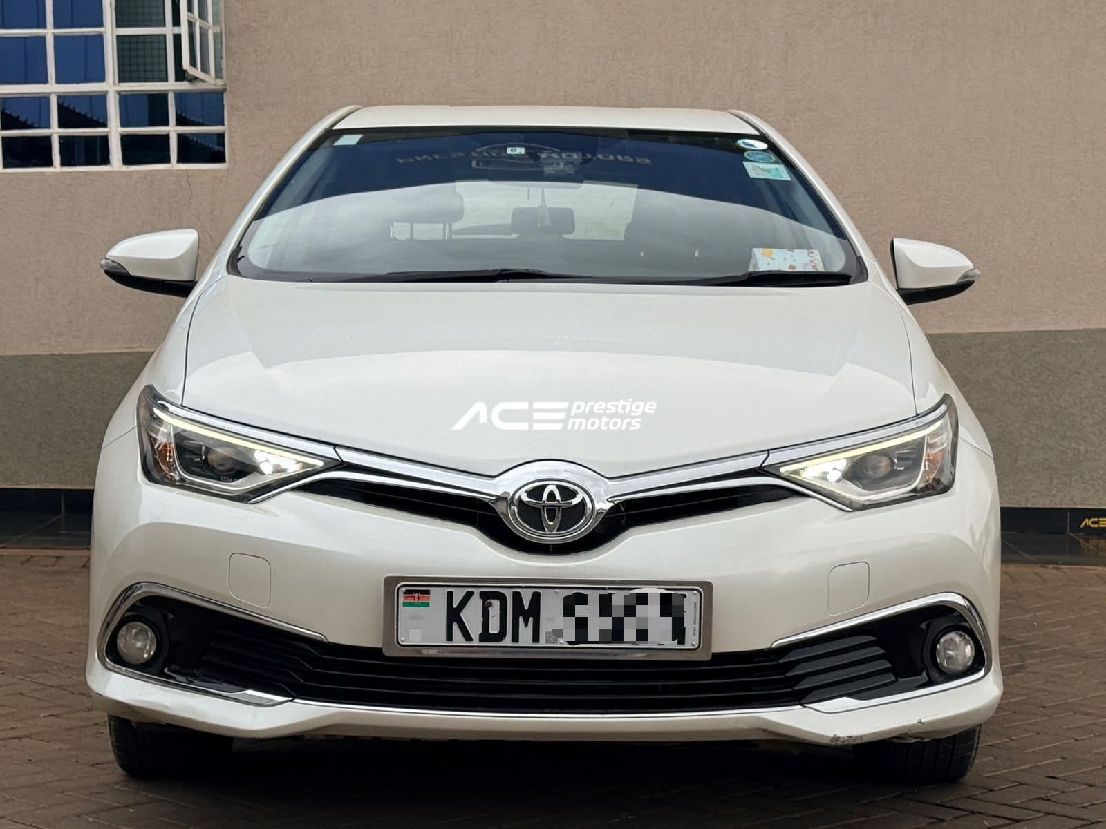 Image of Toyota Auris YOM - 2016
