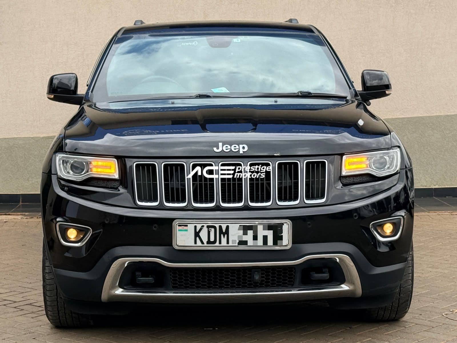 Image of Jeep Grand Cherokee YOM - 2017