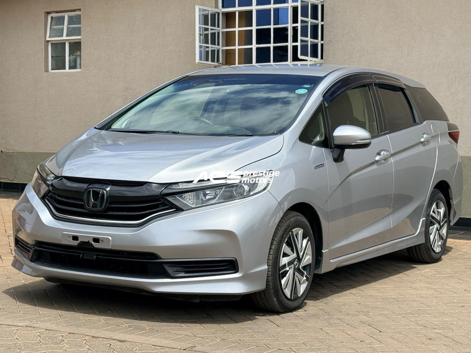 Image of Honda Fit shuttle hybrid YOM - 2019