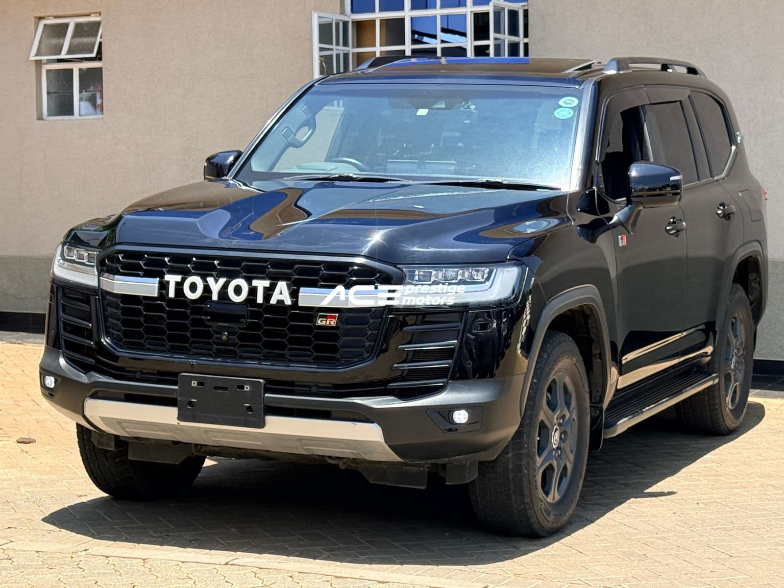 Image of Toyota Land Cruiser 300 GR Sport YOM - 2023
