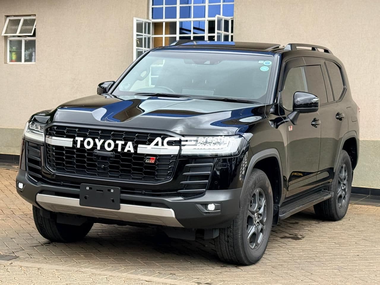 Image of Toyota Land Cruiser 300 (LC300) GR Sport YOM - 2022